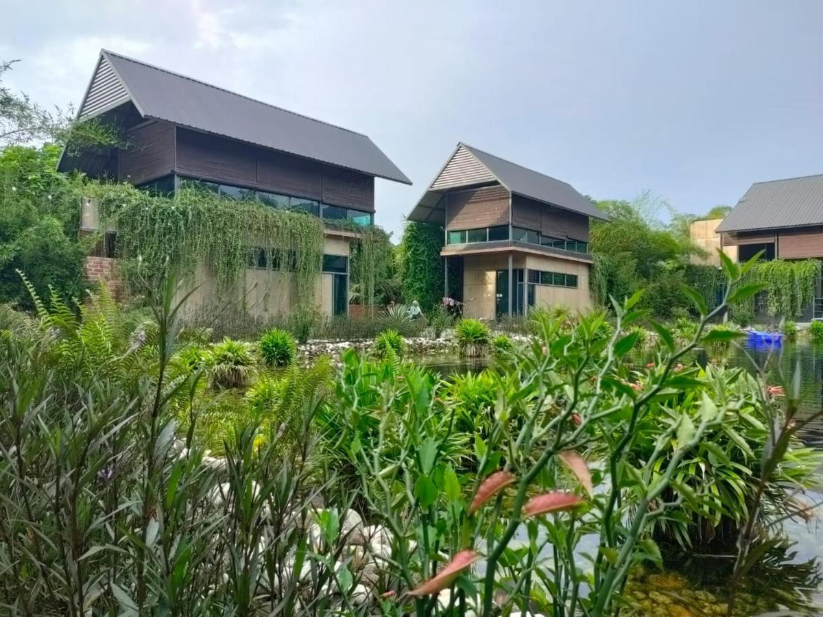 Riverstones Rainforest Retreat