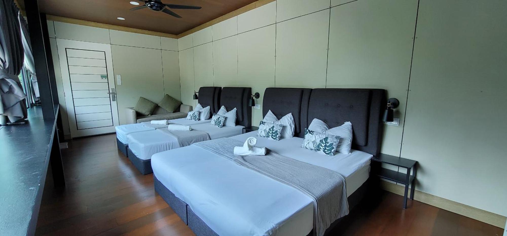 Riverstones Rainforest Retreat *