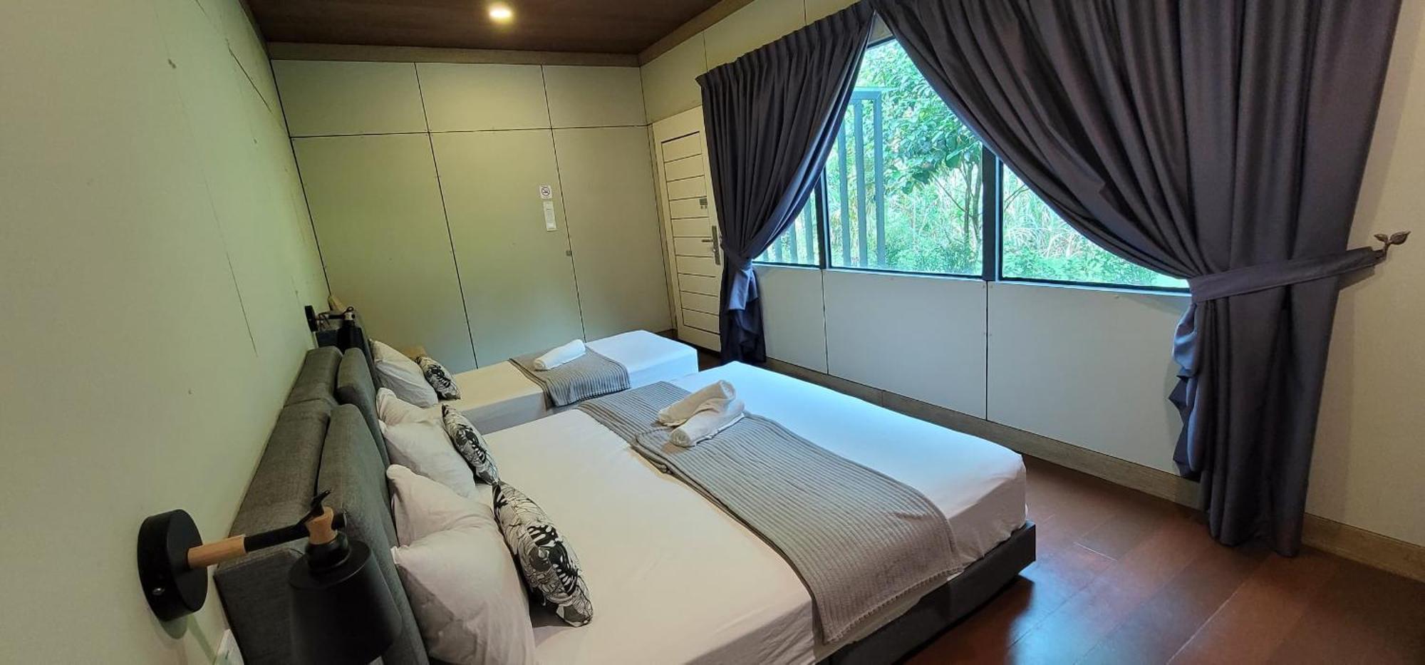 Riverstones Rainforest Retreat Homestay